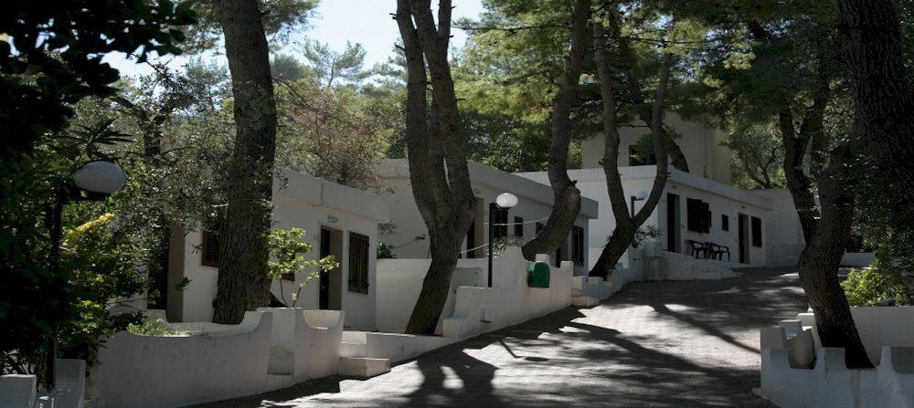 Hotel Baia Santa Barbara Rodi Garganico Bagian luar foto